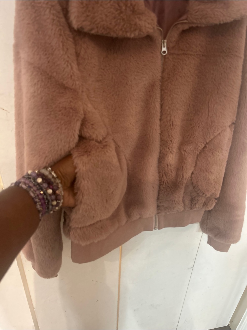 eesome Faux Fur Zip Jacket in Mauve Brown - Picture 6 of 11